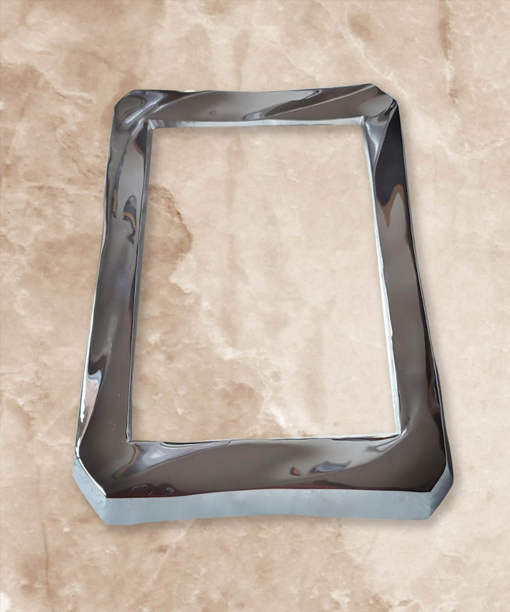 Ramovi za nadgrobne spomenike